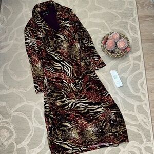 NWT🌷JONES NEW YORK🌷Brown print polyester spandex faux wrap dress